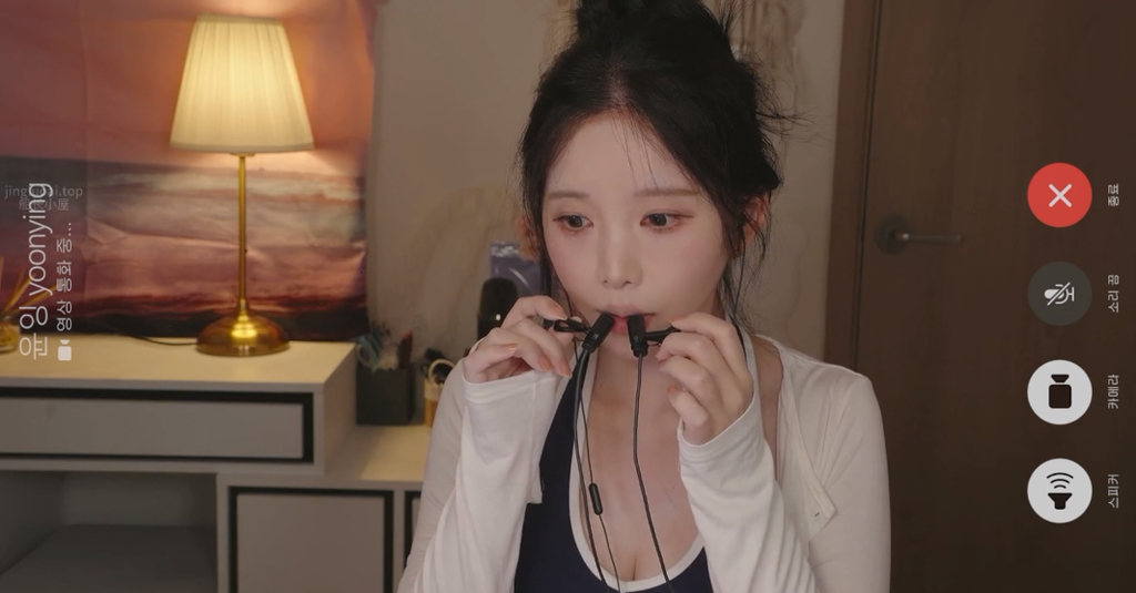 YOONYING：开着视频通话哄你入睡 领夹麦克风音效触发-橘喵
